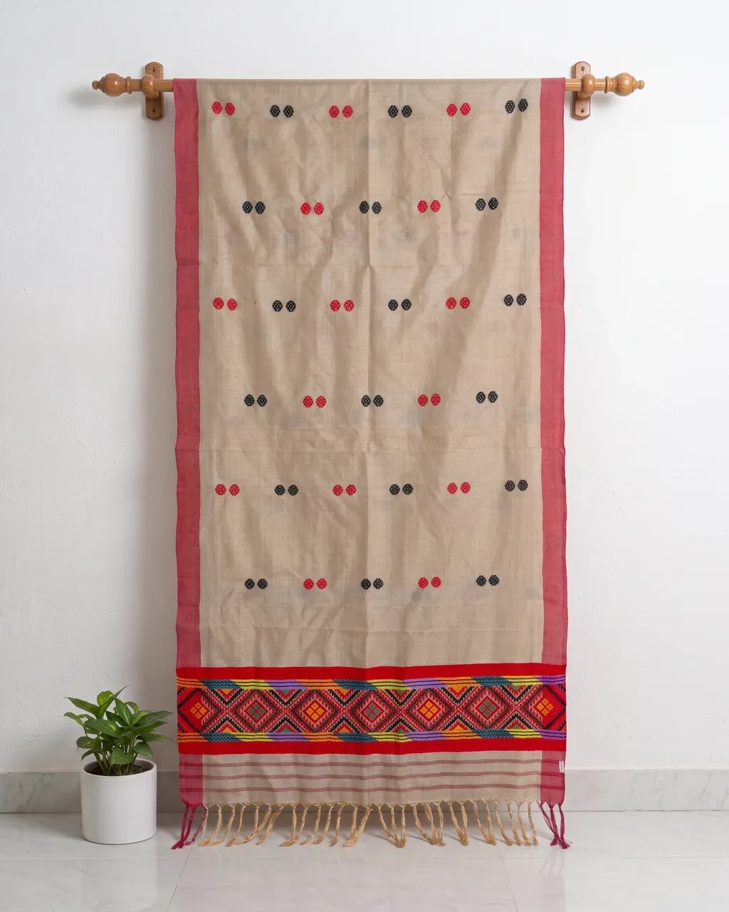 Black Toss Silk Single Sador with Paired Red-Black Buta and Mishing Motif Ghai Phul