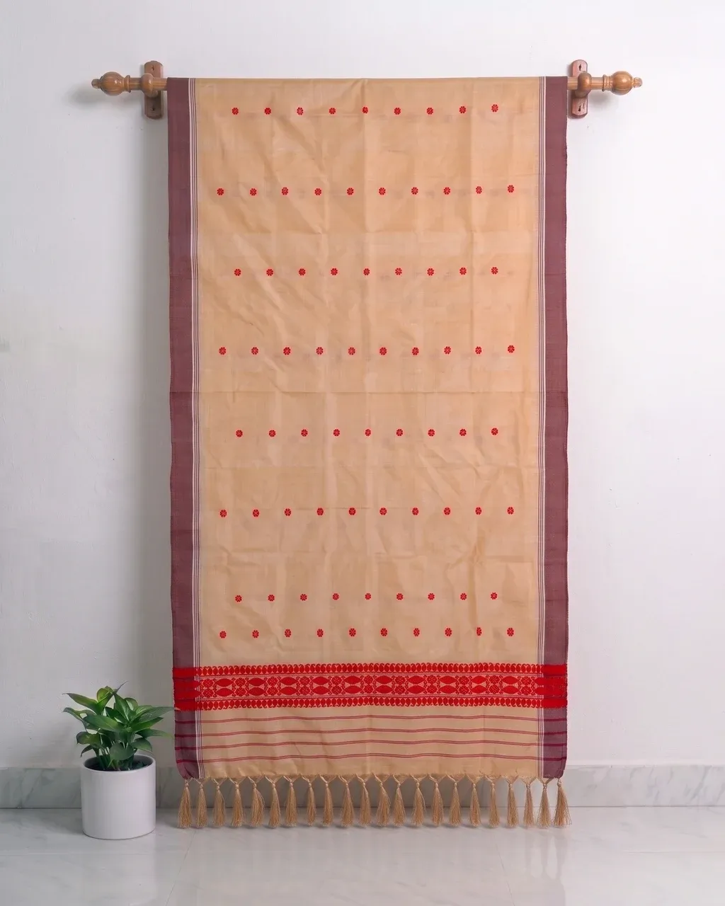 Kola Toss silk single sador with red buta, chocolate side pari, and red ghai phul
