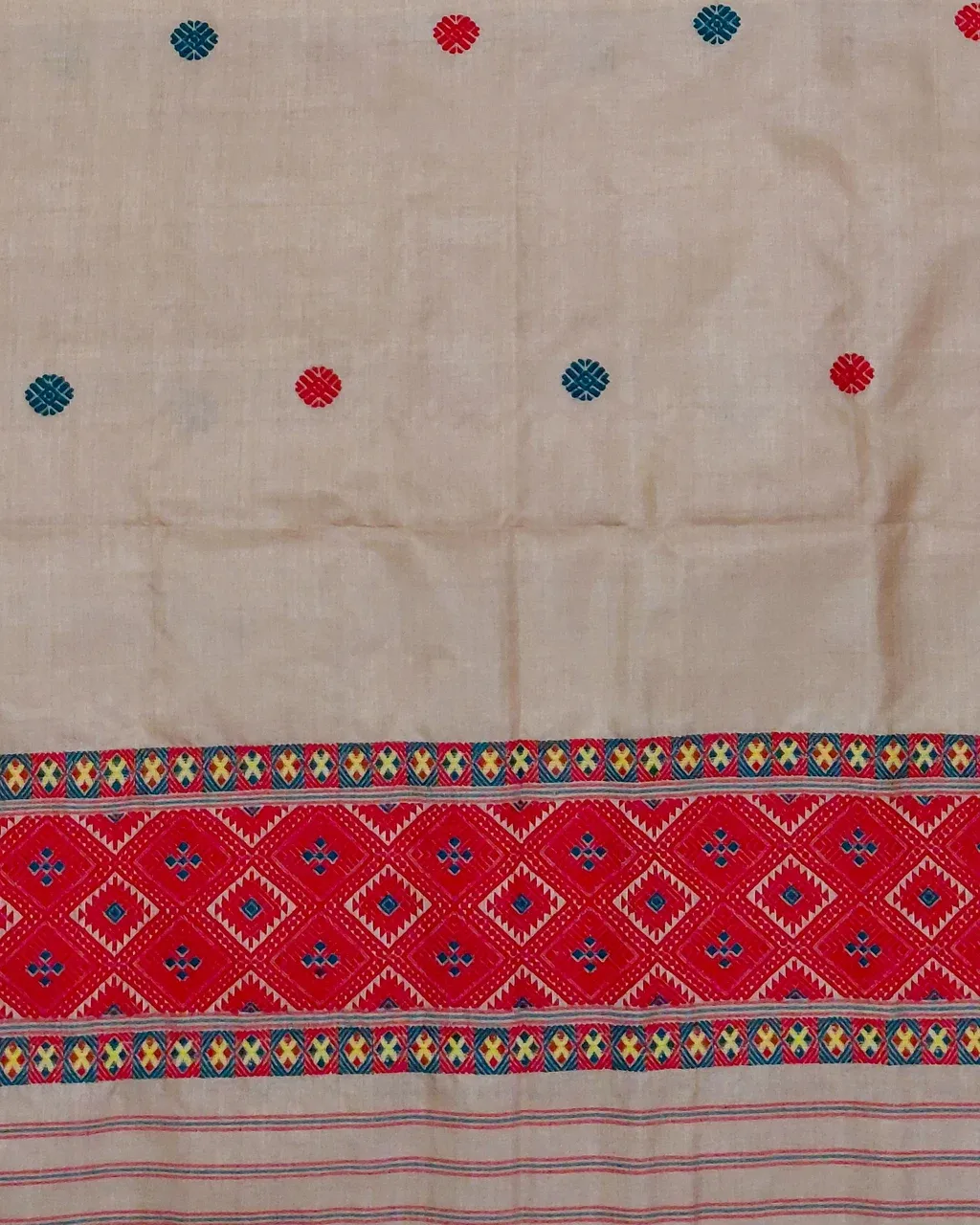 Red and Teal Buta Black Toss Single Sador with Mishing Motif