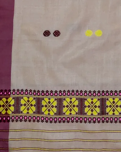 Kola Toss silk single sador with yellow chocolate jora buta, maroon side pari, and yellow chocolate ghai phul