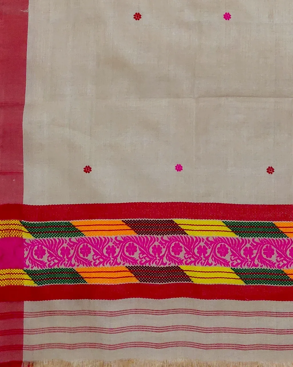 Kola Toss silk single sador with red pink buta, red side pari, and pink phulam ghai phul