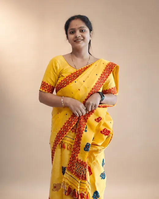 Handwoven Nooni Cotton Mekhela Chador with traditional Assamese motifs